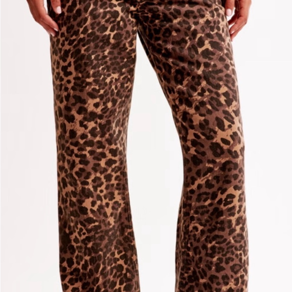 Abercrombie Leopard Print Curve Love Low Rise Baggy Jean